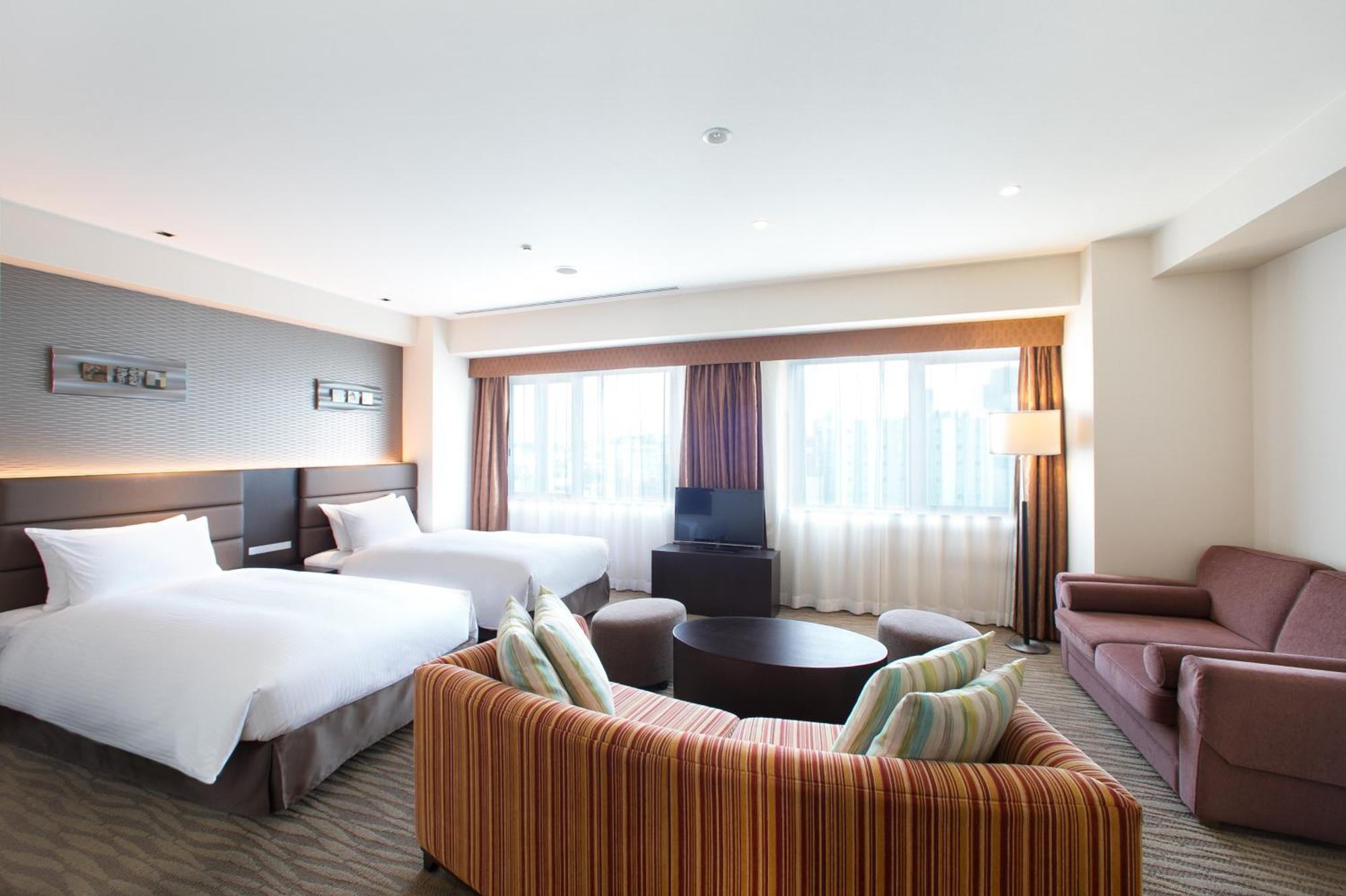 Holiday Inn Osaka Namba By Ihg Zewnętrze zdjęcie