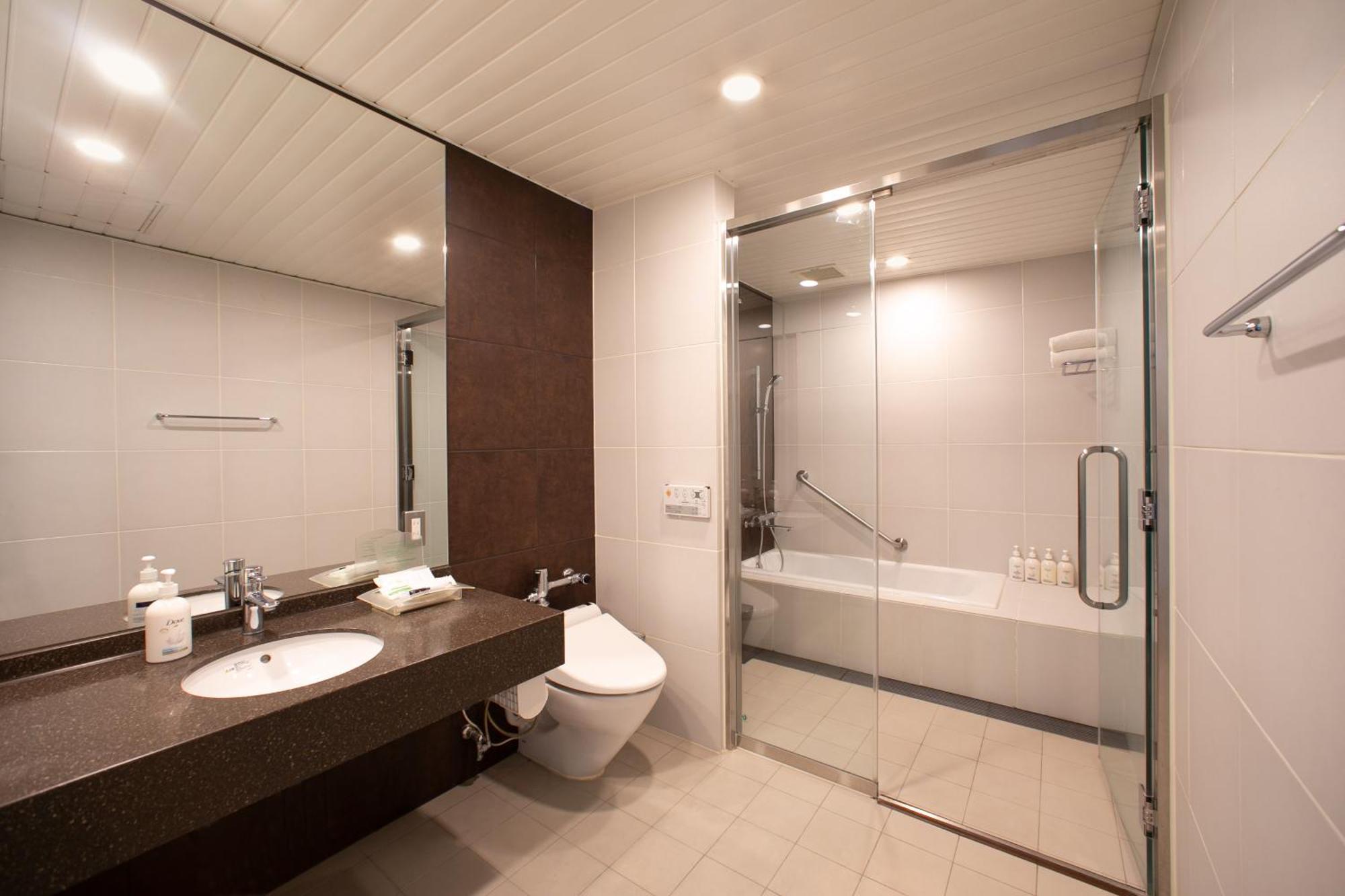 Holiday Inn Osaka Namba By Ihg Zewnętrze zdjęcie
