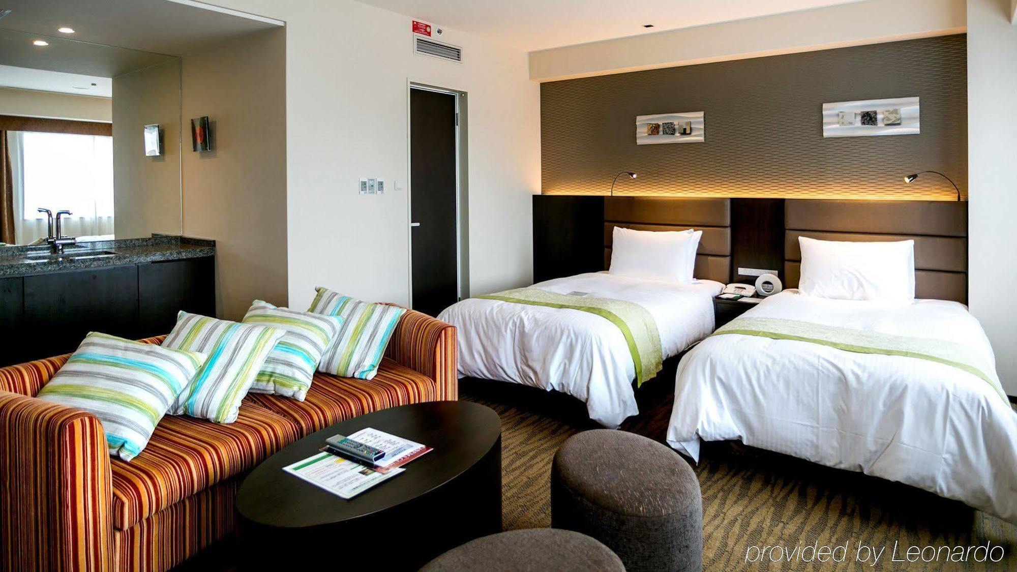 Holiday Inn Osaka Namba By Ihg Zewnętrze zdjęcie